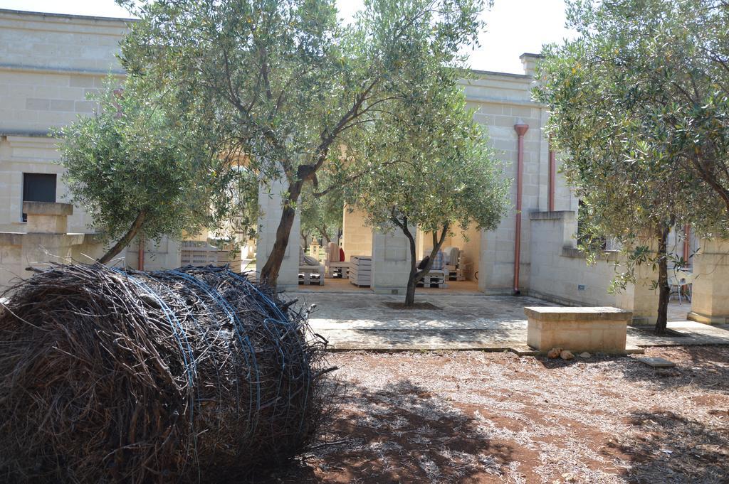 อกรีตูริสโม มาสเซเรีย ซาน เลโอนาร์โด โฮเต็ล Villa Savelletri ภายนอก รูปภาพ