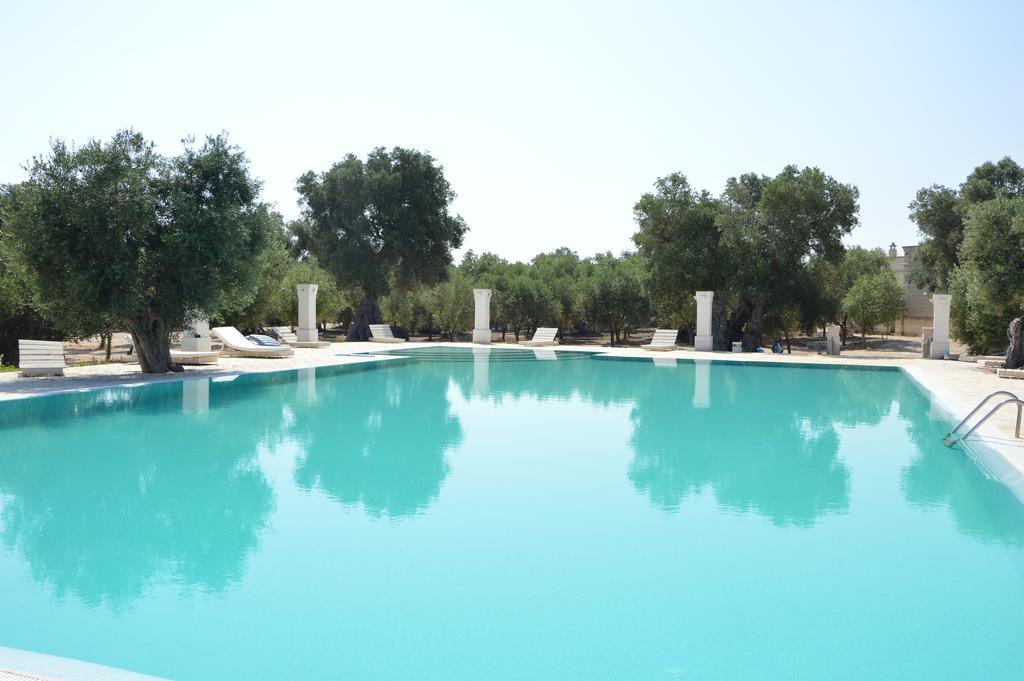 อกรีตูริสโม มาสเซเรีย ซาน เลโอนาร์โด โฮเต็ล Villa Savelletri ภายนอก รูปภาพ